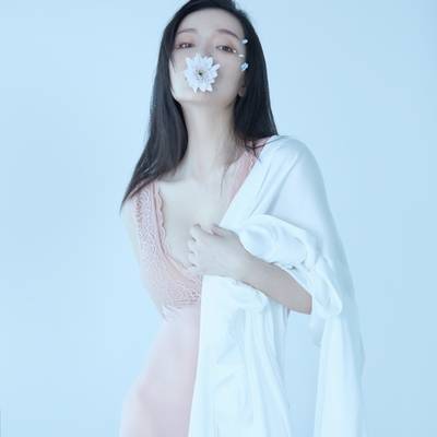 黑白模特