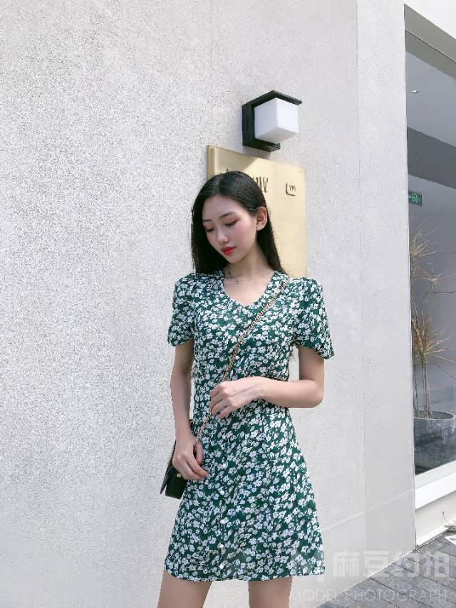 民国模特