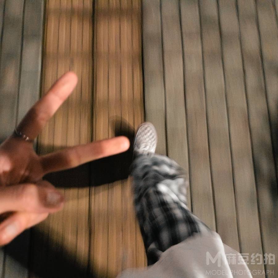 胶片模特