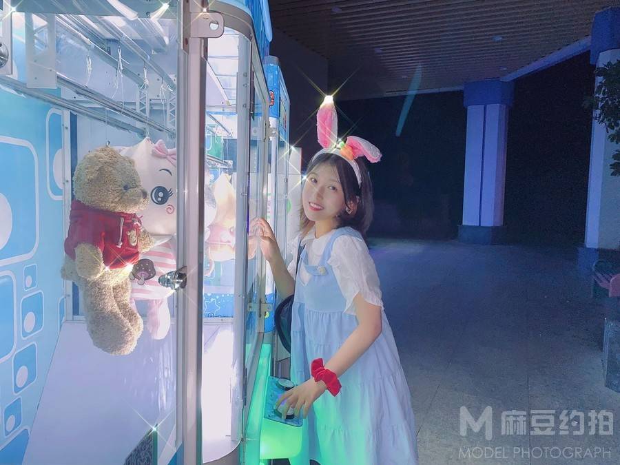 校园模特
