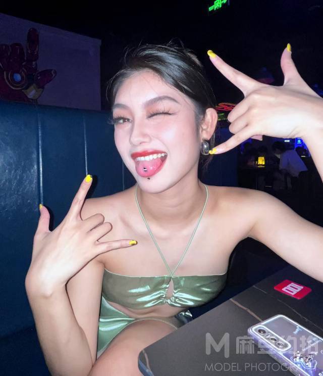 暗黑模特