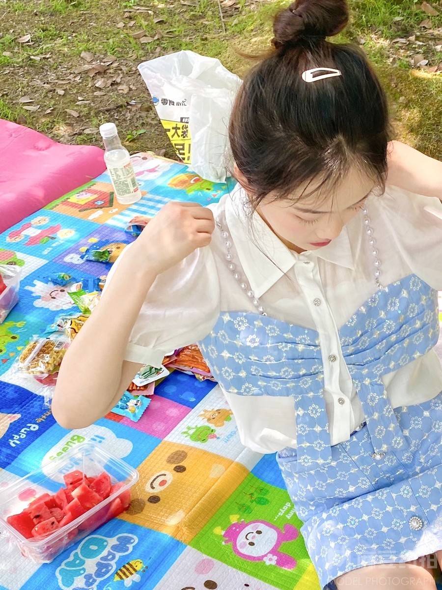 校园模特