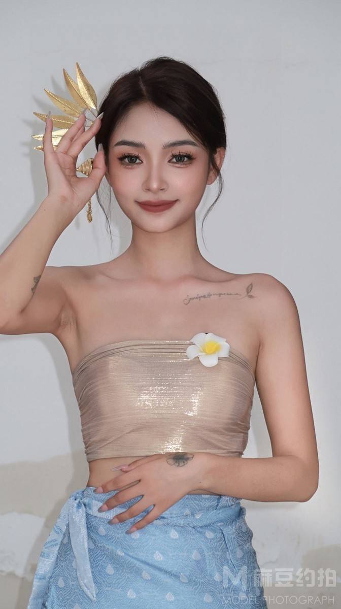 妆容模特