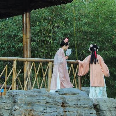 汉服模特