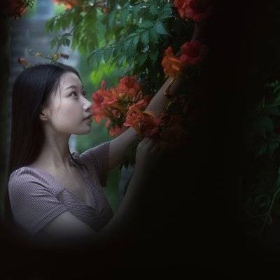 情绪模特
