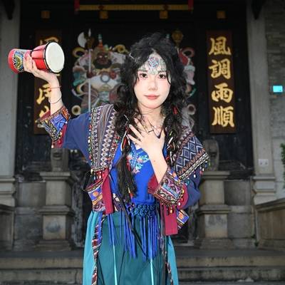 汉服模特