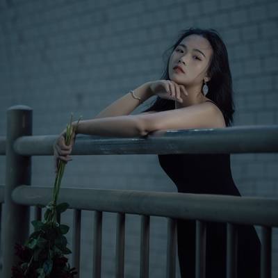 情绪模特