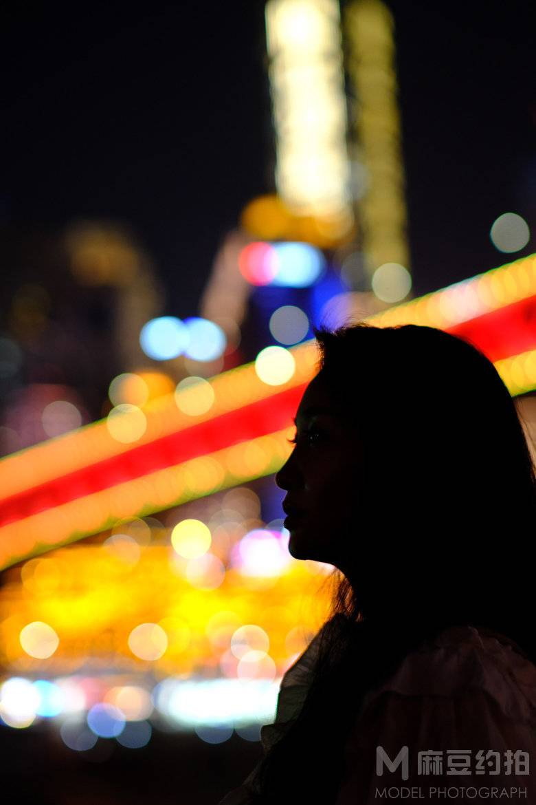 夜景模特