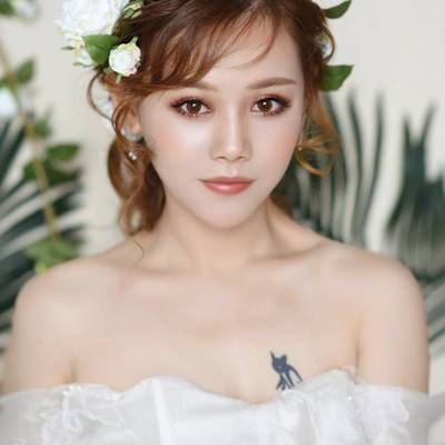 妆容模特