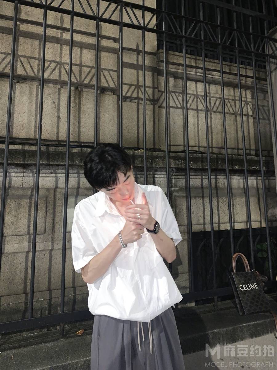 纪实模特