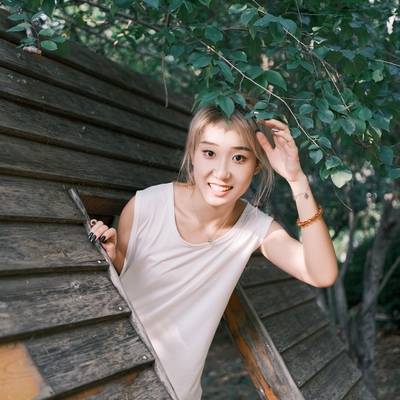 清新模特