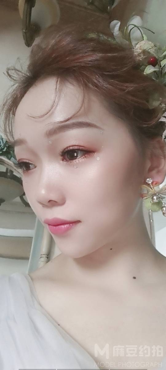 民国模特