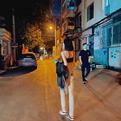 夜景模特