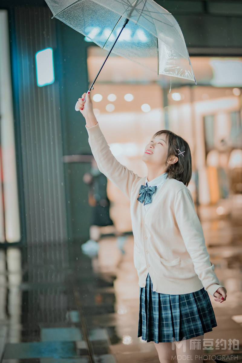 宝丽来模特