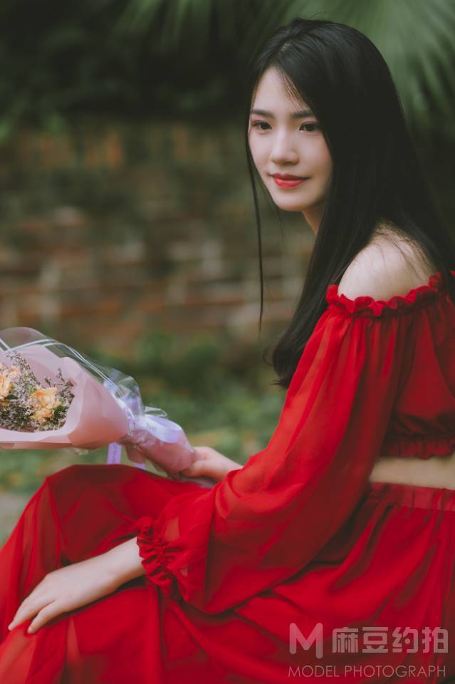 胶片模特