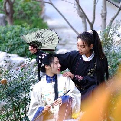汉服模特