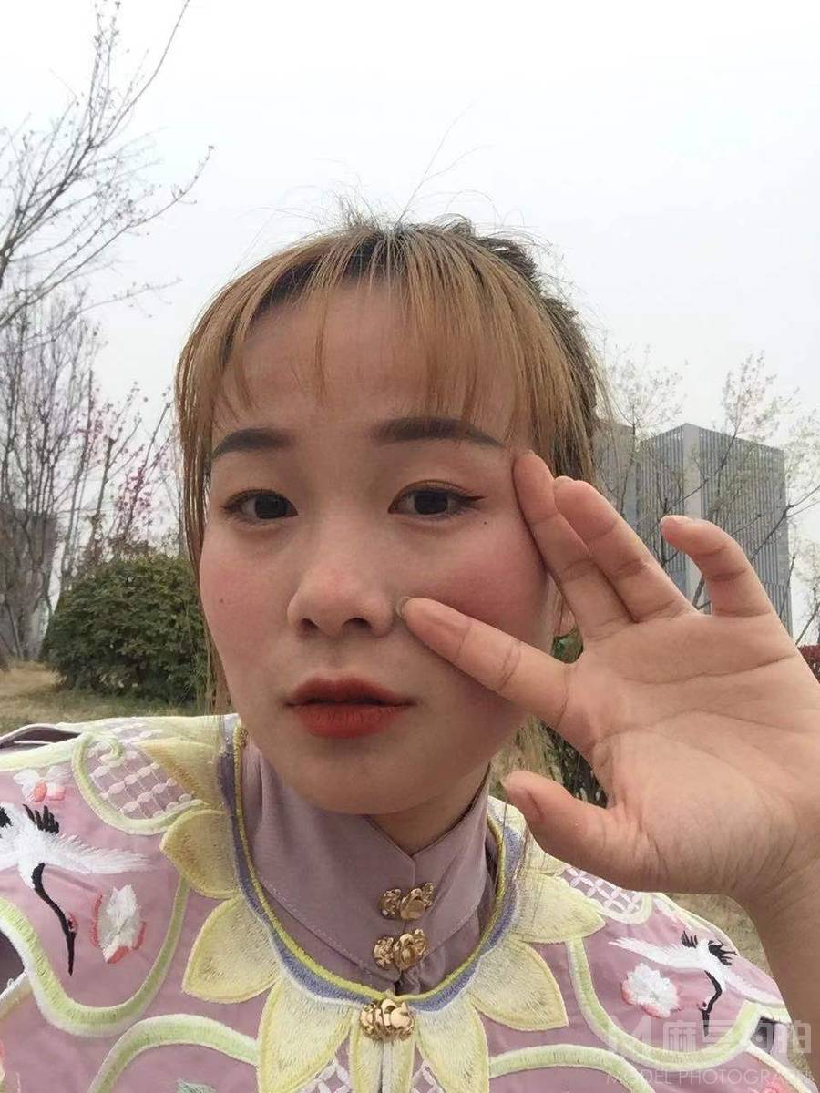商务模特