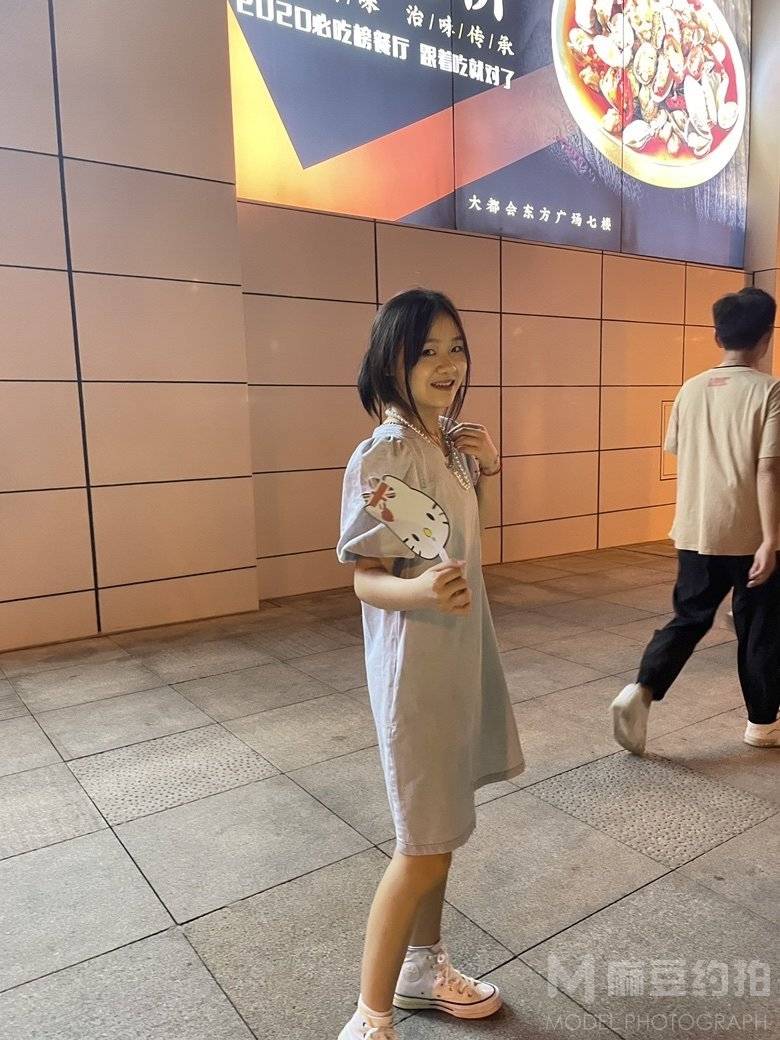 校园模特