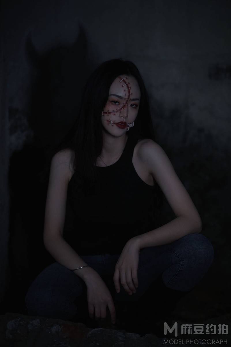 暗黑模特