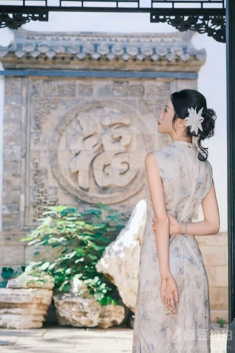 民国模特