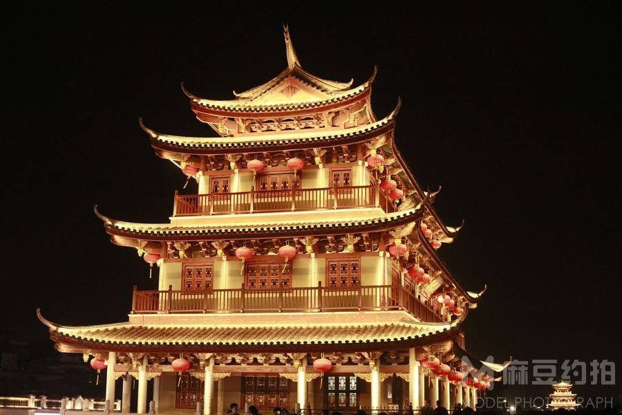 夜景模特