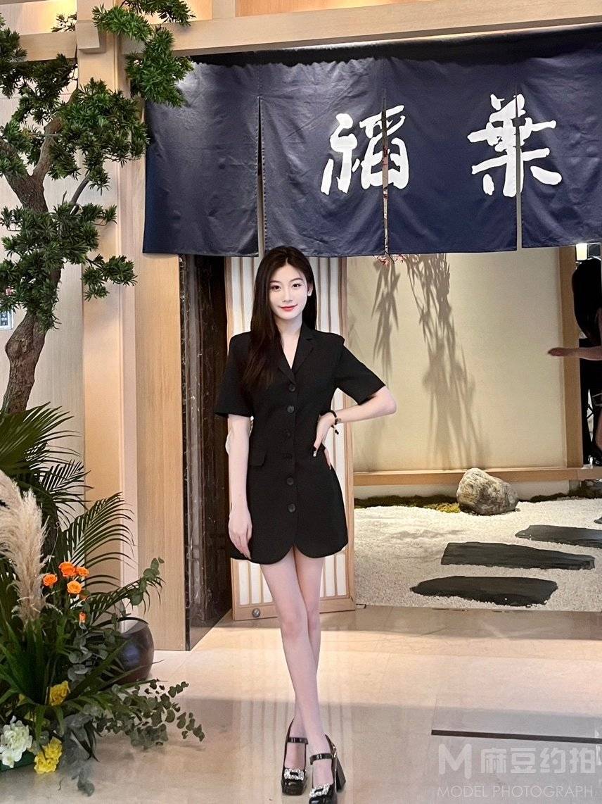 商务模特