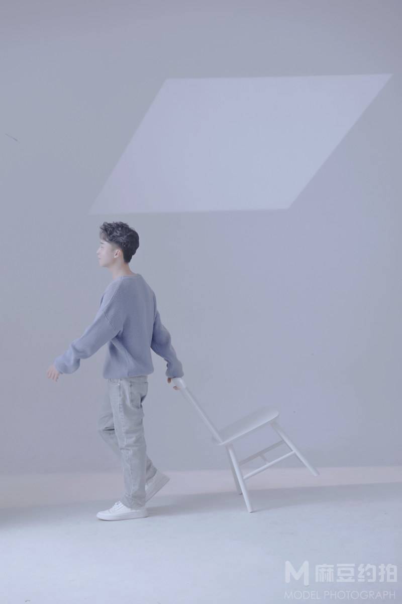 黑白模特