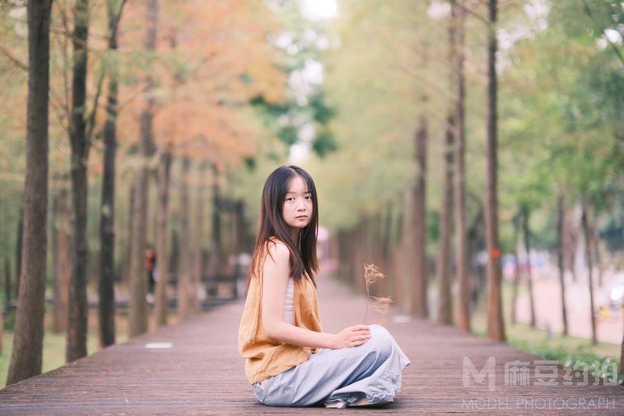 胶片模特