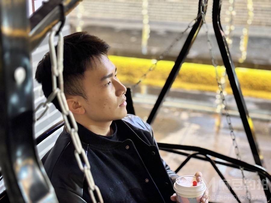 纪实模特