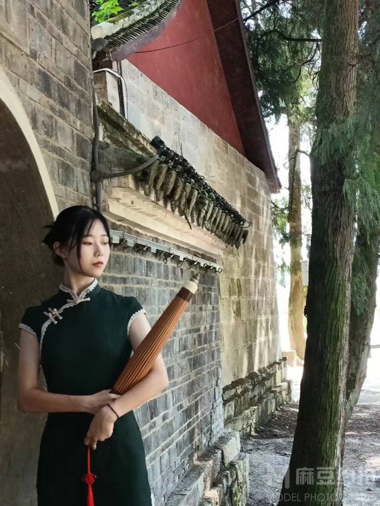 民国模特