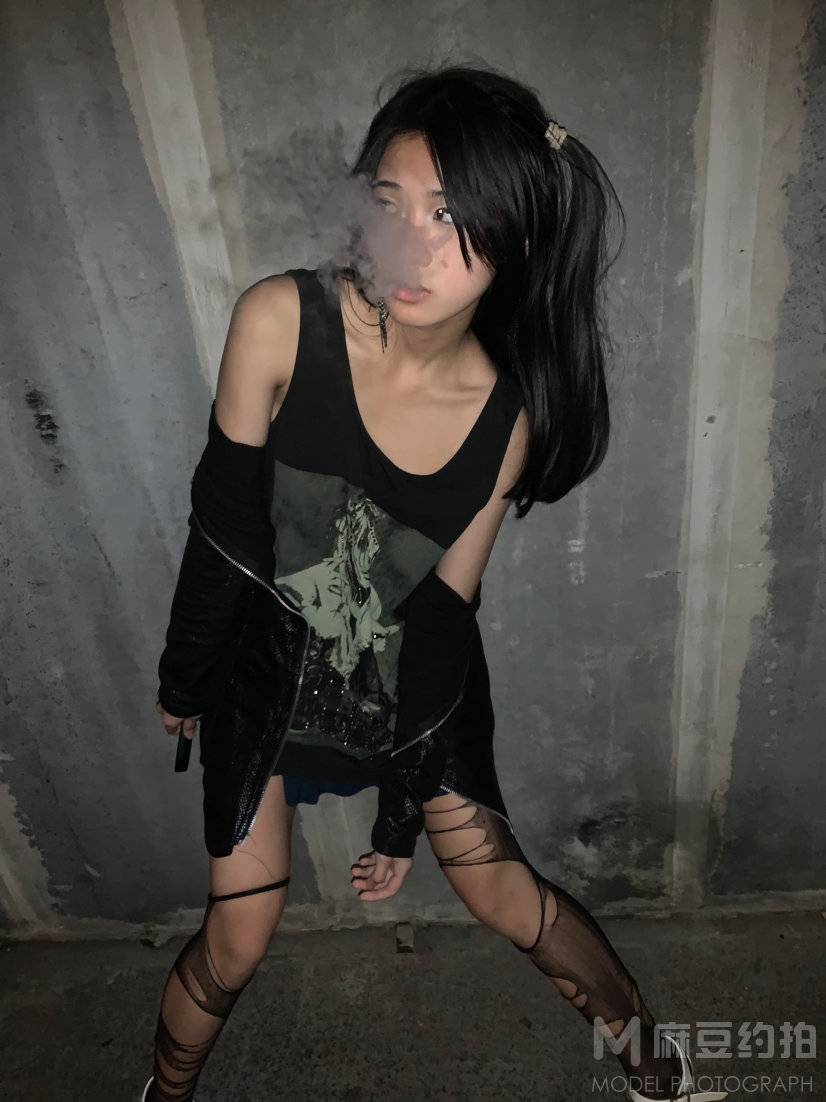 暗黑模特
