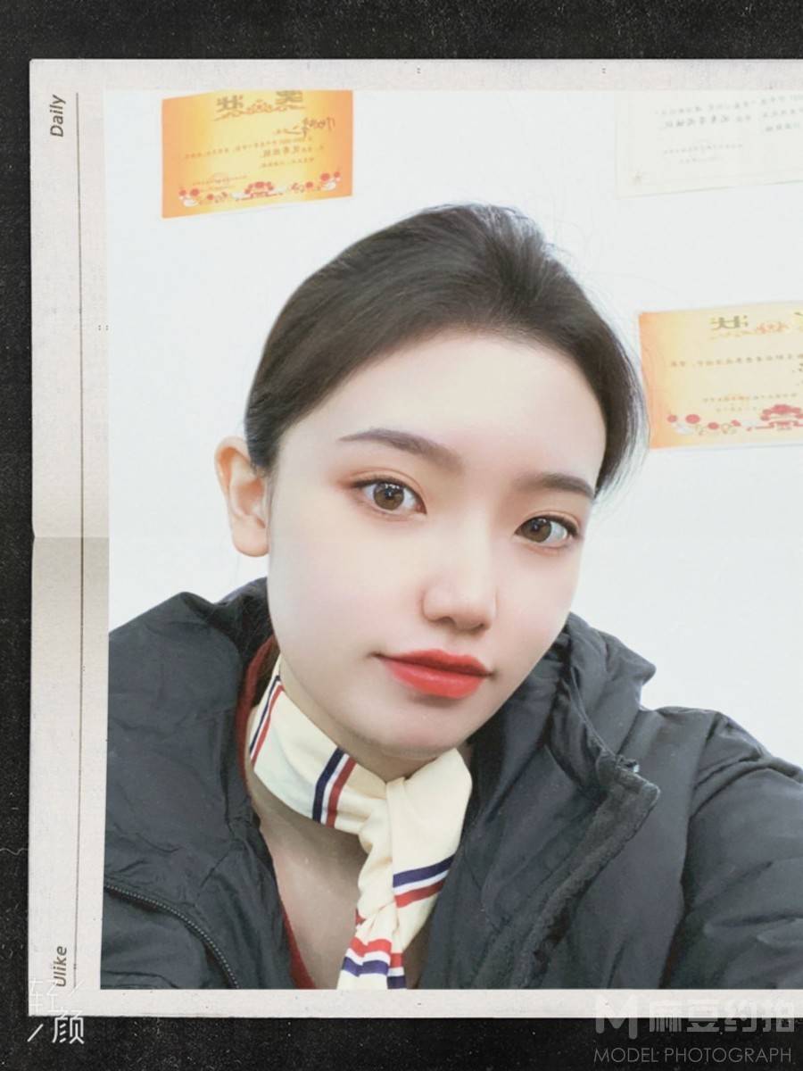 校园模特
