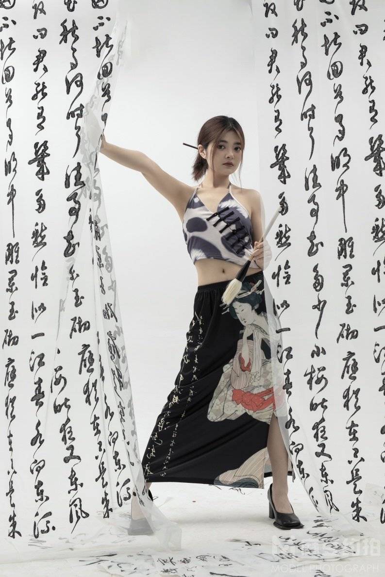 汉服模特