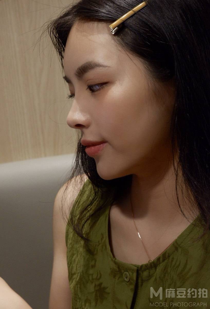 胶片模特