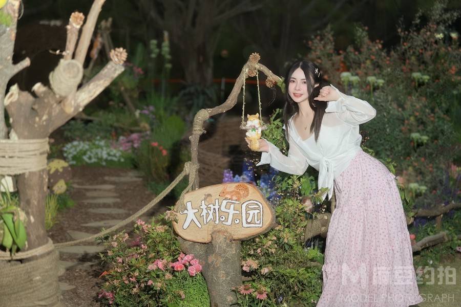 清新模特