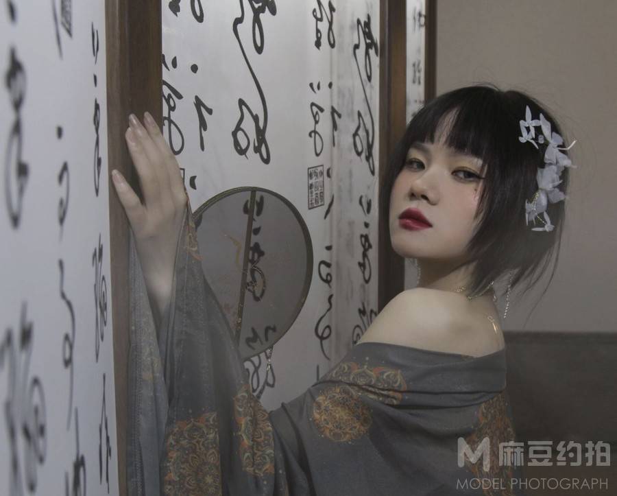 民国模特