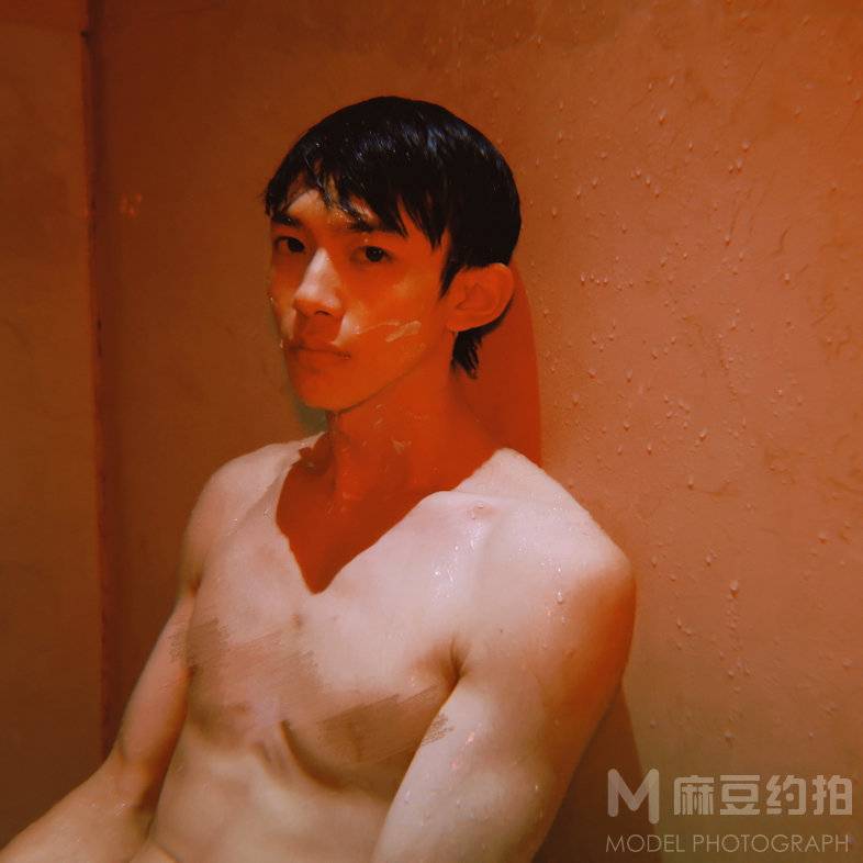 胶片模特