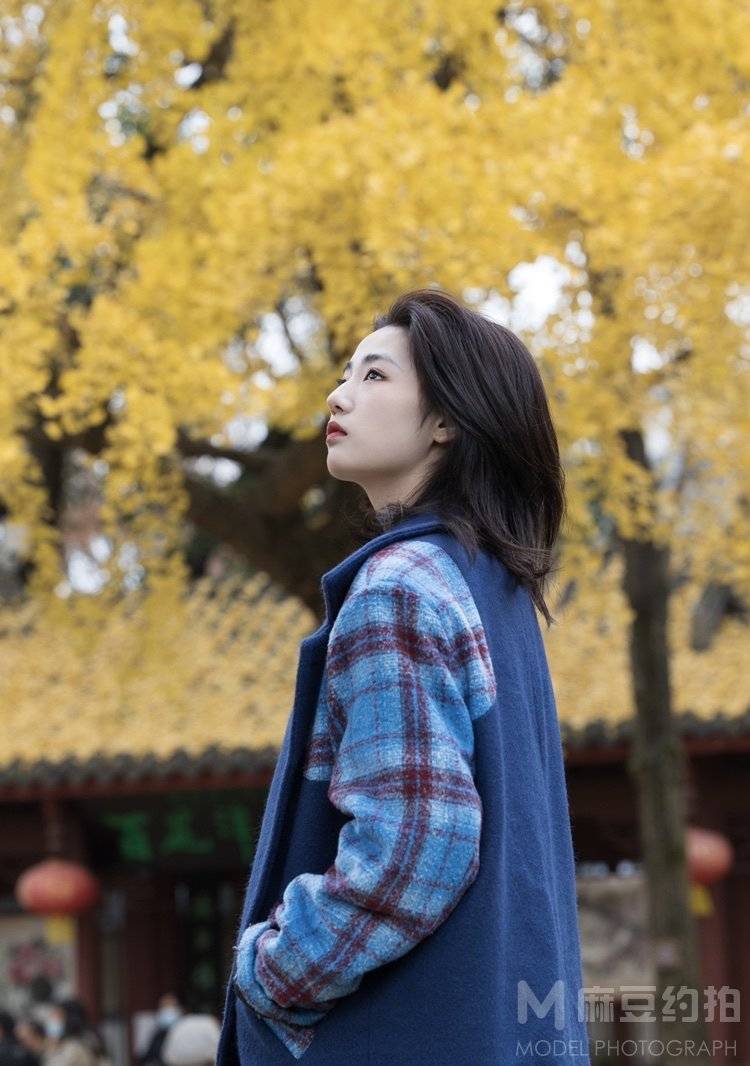 黑白模特