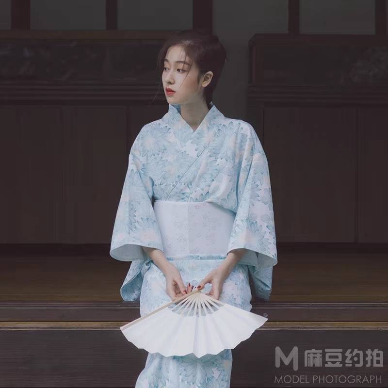 纪实模特