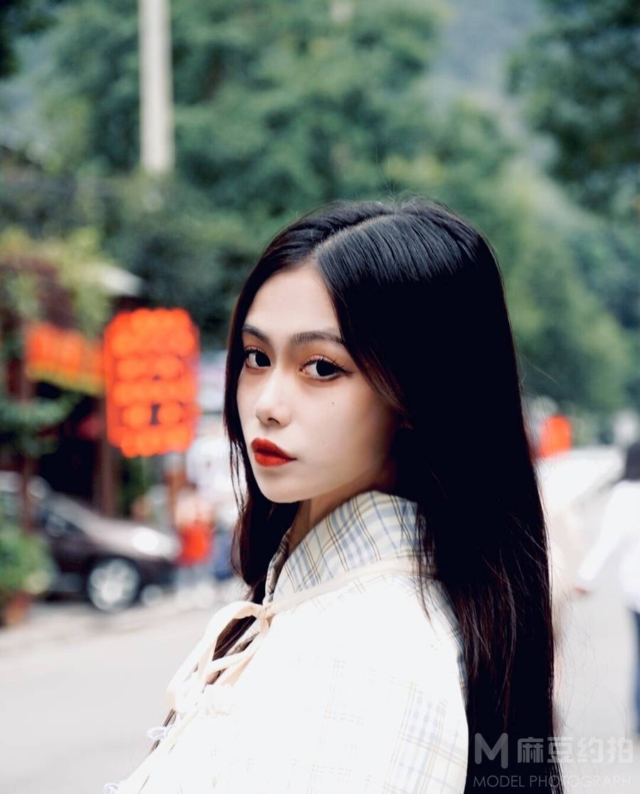 妆容模特