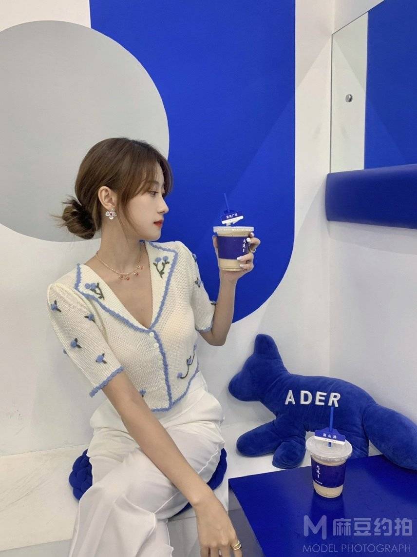 清新模特