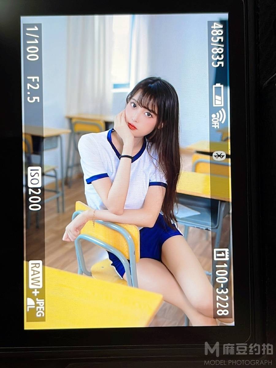 校园模特