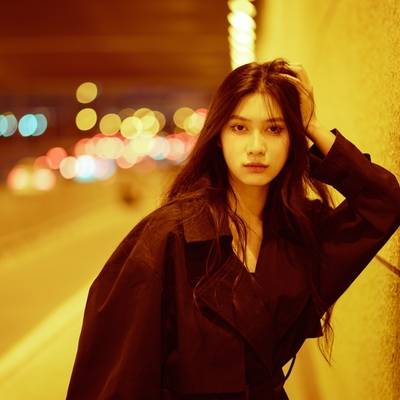 情绪模特