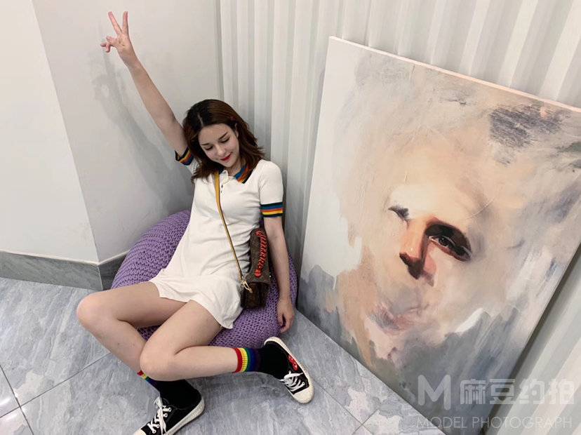 妆容模特