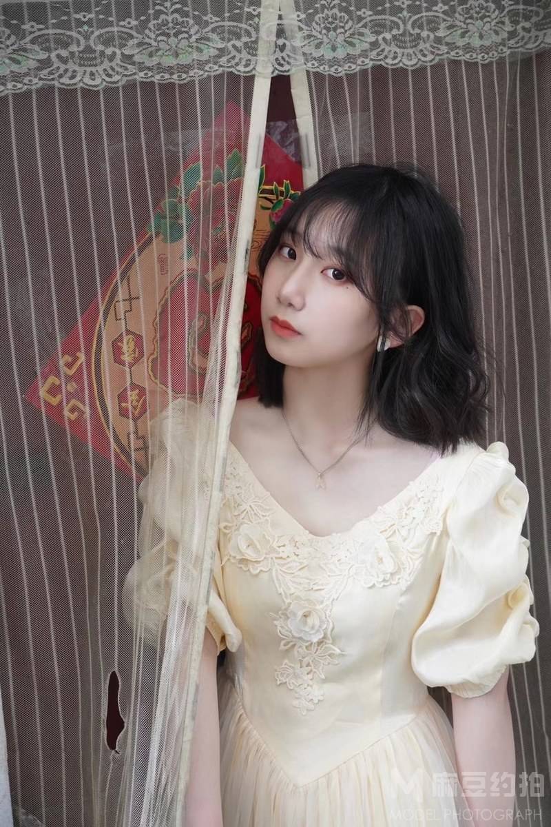 胶片模特