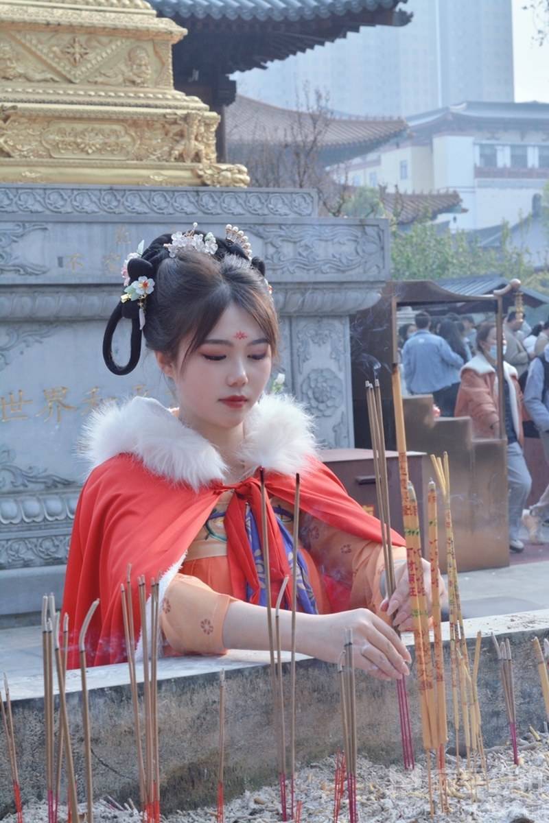 汉服模特