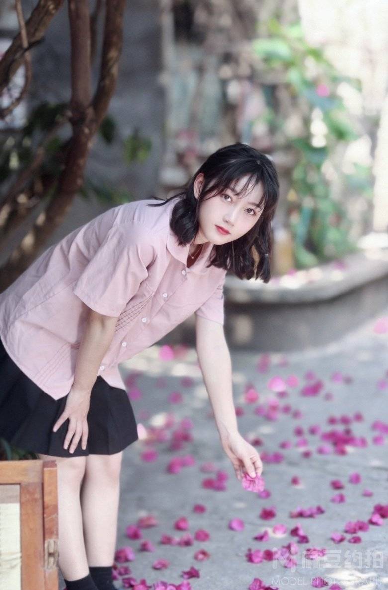 校园模特