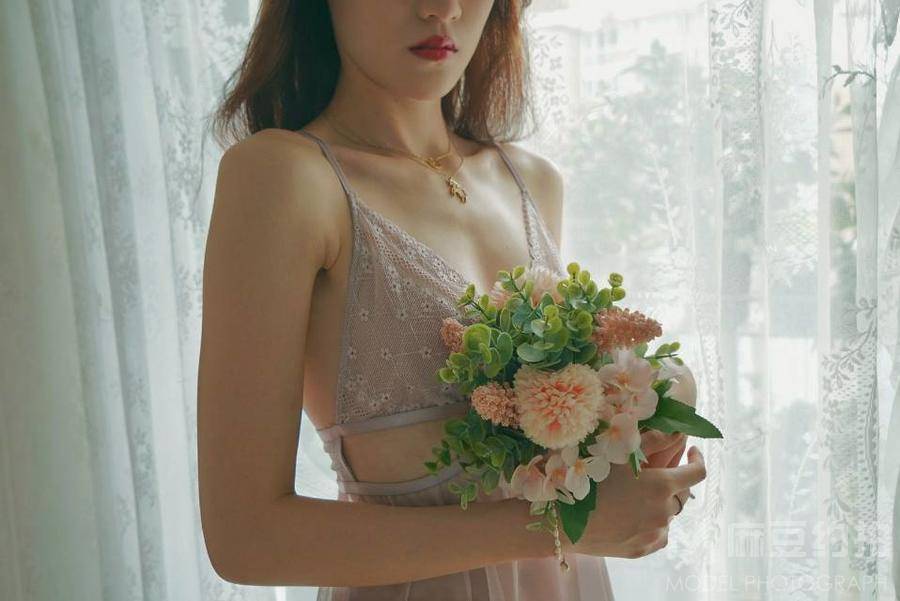 孕照模特