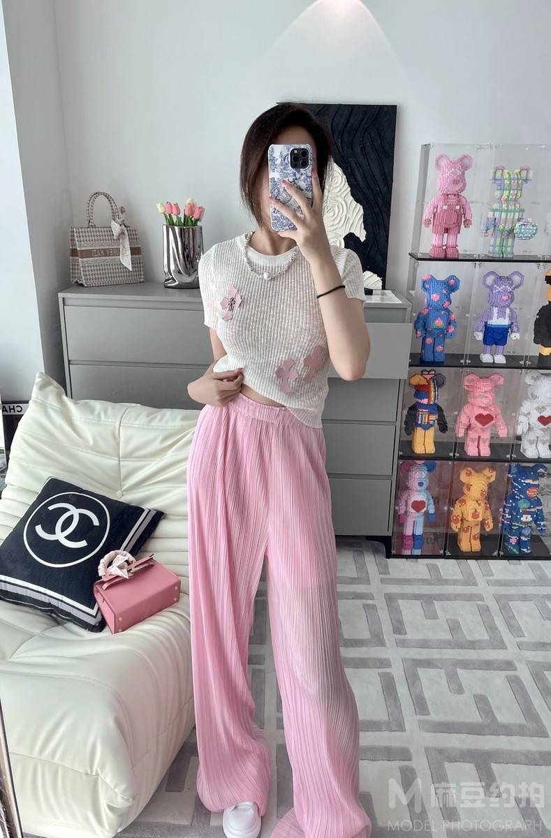 宝丽来模特