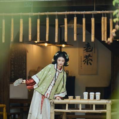 汉服模特